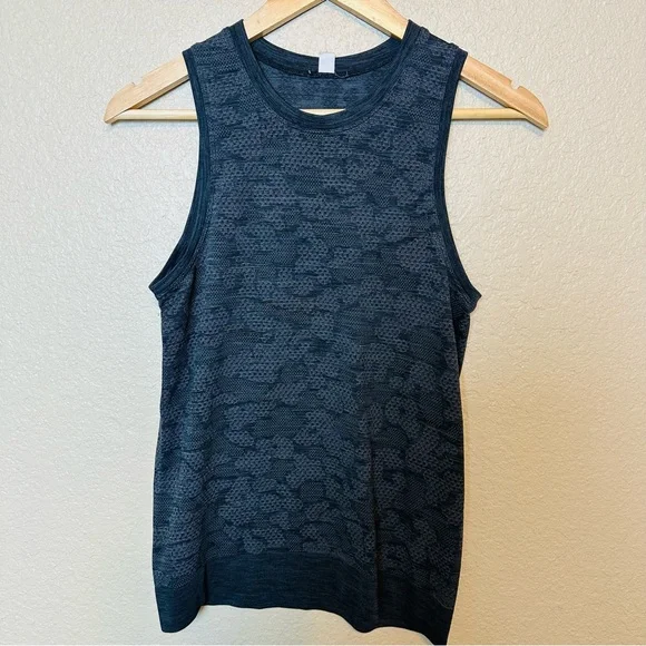 Lululemon Swiftly Breathe Muscle Tank Top Size 4 - Picture 2 of 5